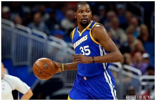 分8篮板6 分8篮板6